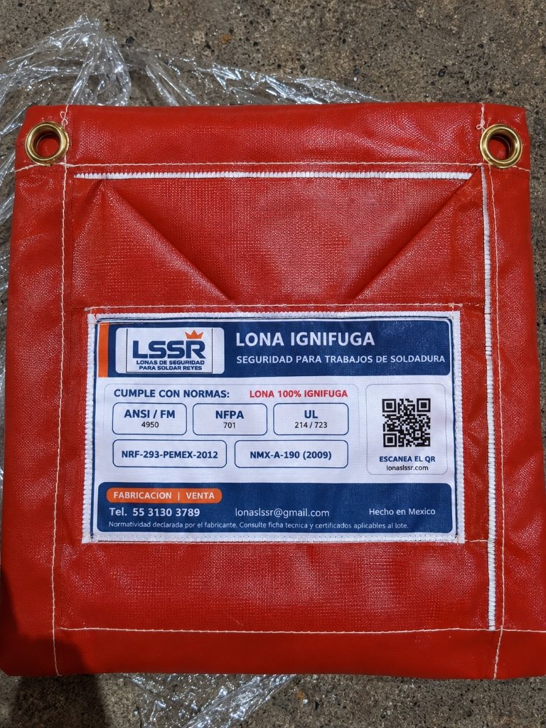 Lona ignífuga 19 oz y 32 oz con etiqueta de calidad